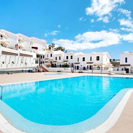 Remarkable 2-Bed House In Chayofa With Pool Exterior photo