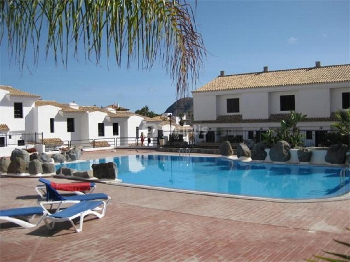 Remarkable 2-Bed House In Chayofa With Pool Exterior photo